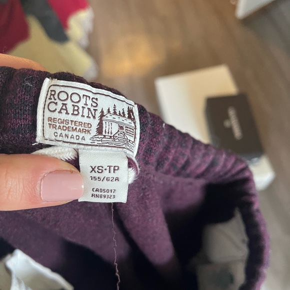 Roots warm jogger pants - Picture 2 of 2